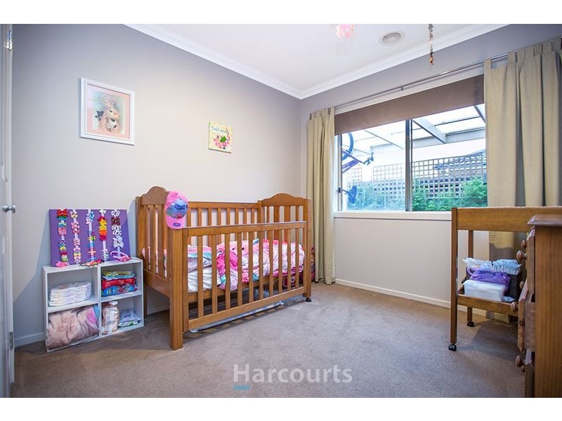 5 Daphne Court, Pakenham VIC 3810