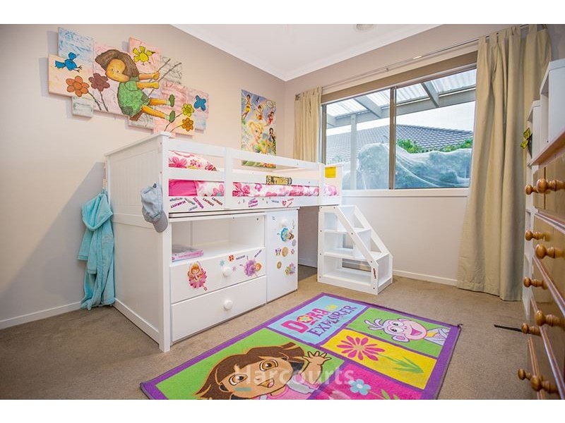 5 Daphne Court, Pakenham VIC 3810