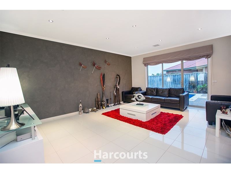 11 Sidney Nolan Place, Pakenham VIC 3810