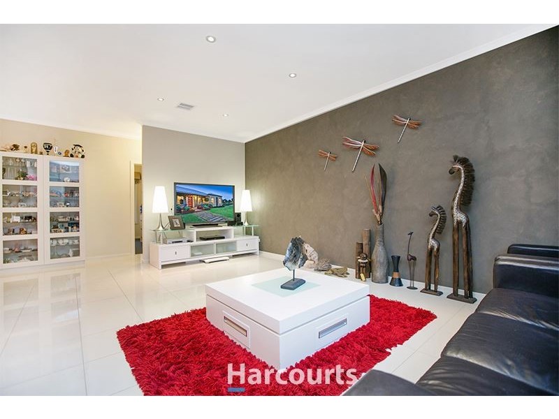 11 Sidney Nolan Place, Pakenham VIC 3810