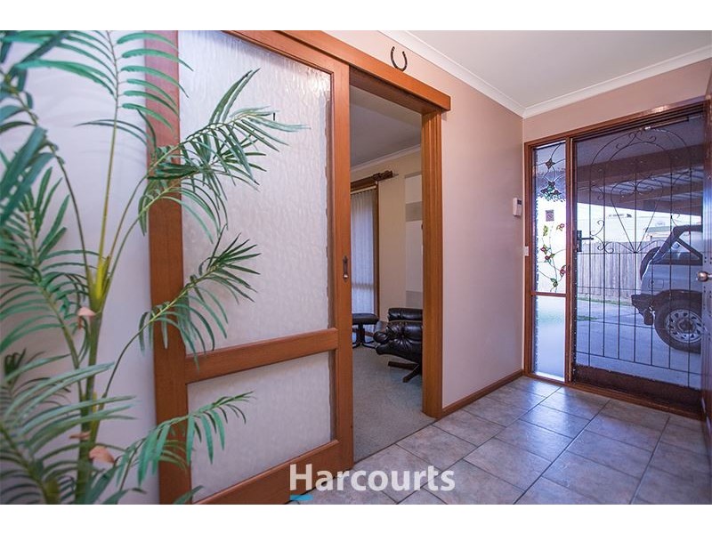 7 Barrington Drive, Pakenham VIC 3810