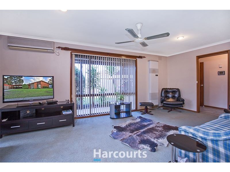 7 Barrington Drive, Pakenham VIC 3810