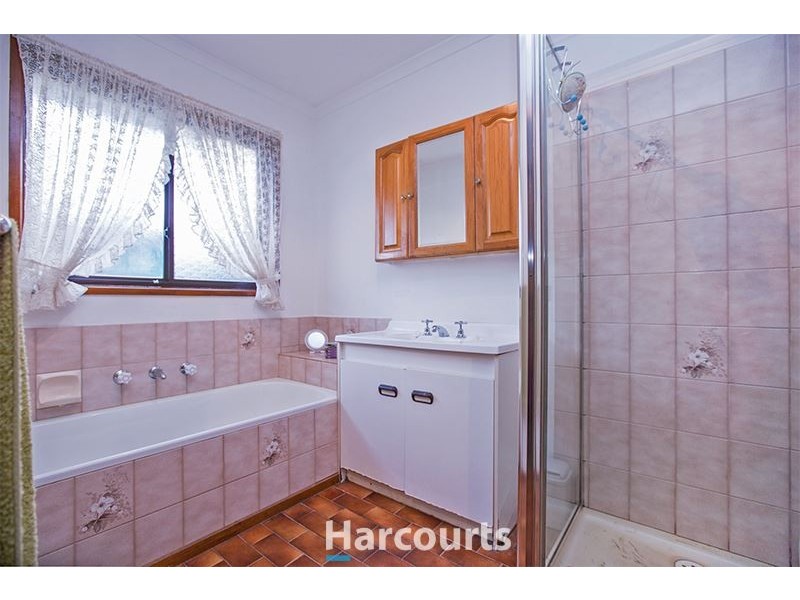 7 Barrington Drive, Pakenham VIC 3810