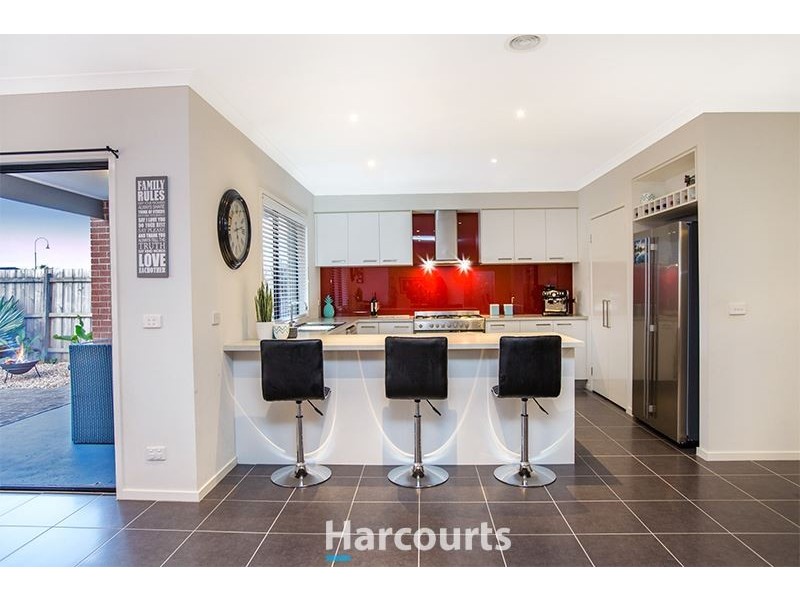 3 Clifford Drive, Pakenham VIC 3810