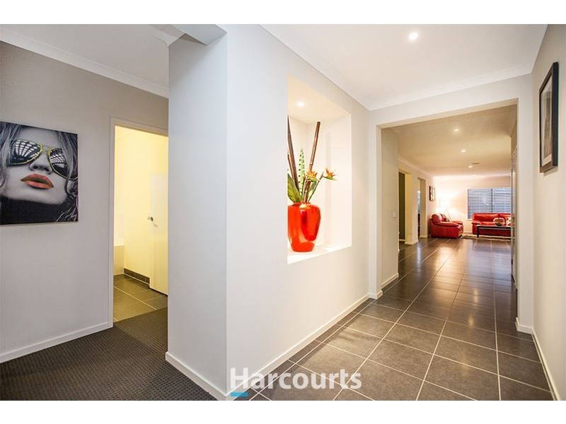 3 Clifford Drive, Pakenham VIC 3810