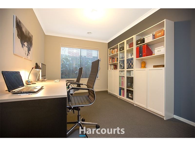 3 Clifford Drive, Pakenham VIC 3810