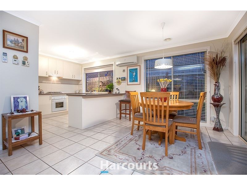 70 Manna Gum Drive, Pakenham VIC 3810