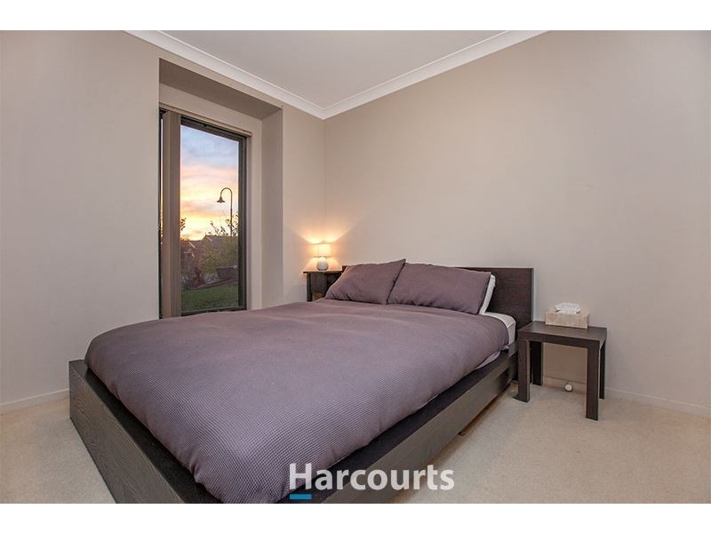 38 Wild Cherry Avenue, Pakenham VIC 3810