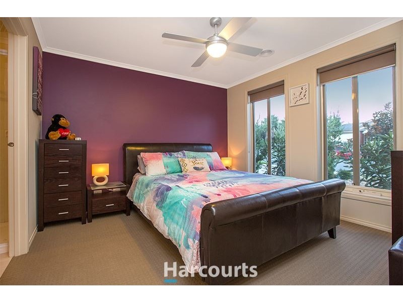 9 Ash Crescent, Pakenham VIC 3810