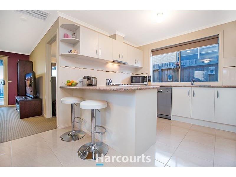9 Ash Crescent, Pakenham VIC 3810
