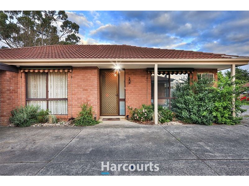 3/9 Rogers Street, Pakenham VIC 3810