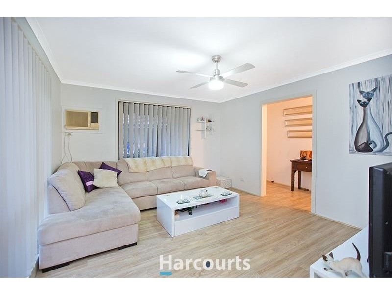 3/9 Rogers Street, Pakenham VIC 3810