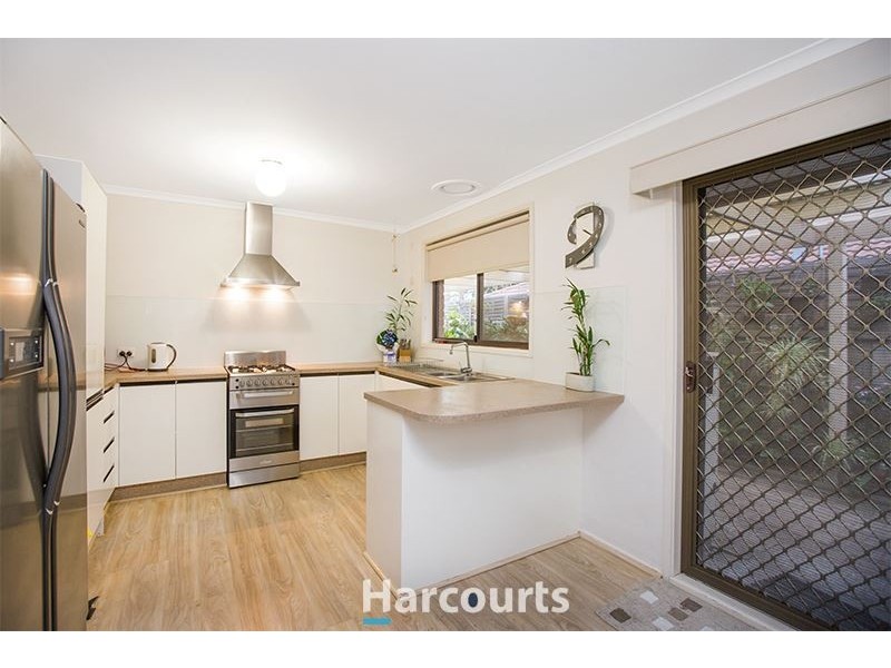 3/9 Rogers Street, Pakenham VIC 3810
