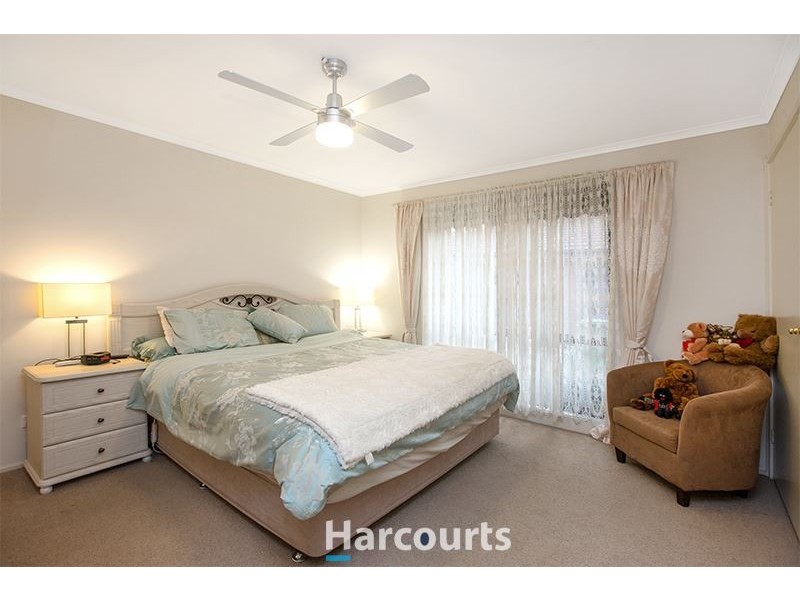 3/9 Rogers Street, Pakenham VIC 3810