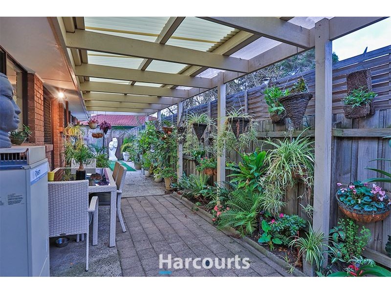 3/9 Rogers Street, Pakenham VIC 3810