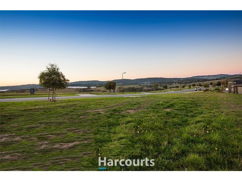 95 Skyline Drive, Officer VIC 3809