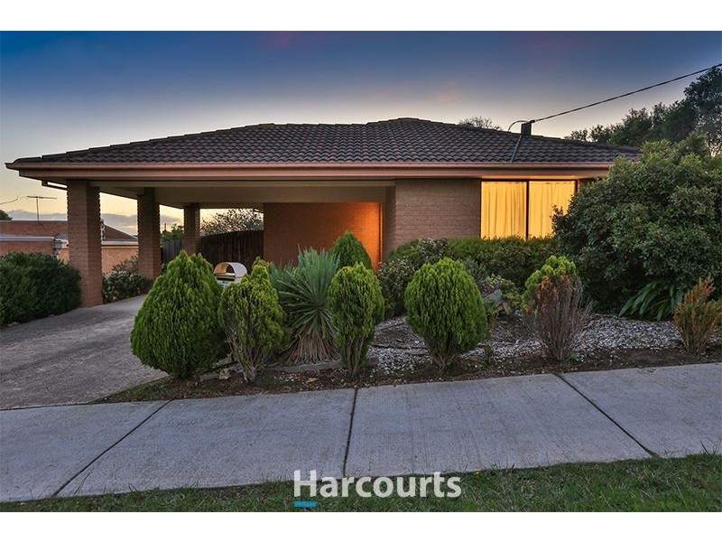 63 Eagle Drive, Pakenham VIC 3810
