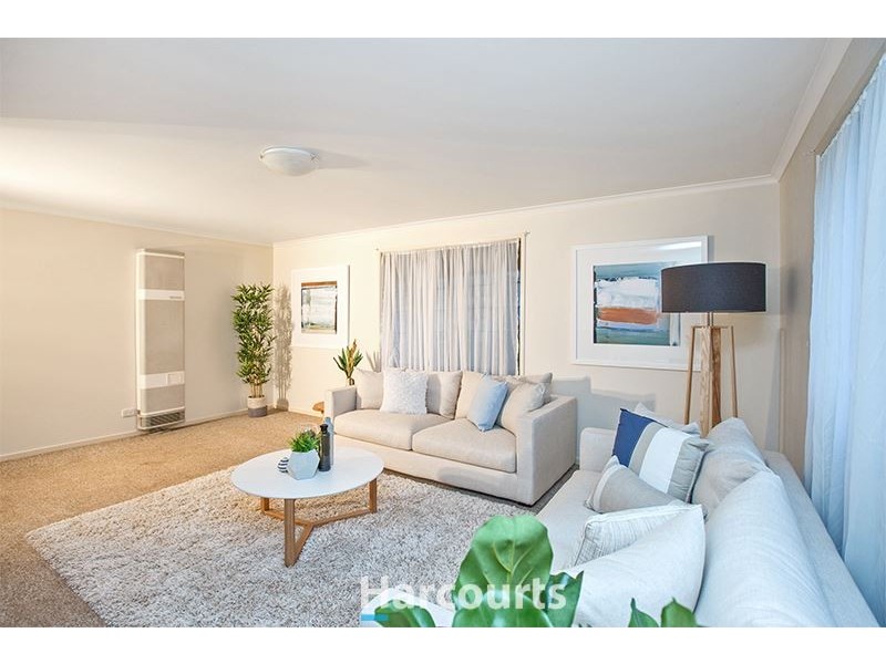 63 Eagle Drive, Pakenham VIC 3810