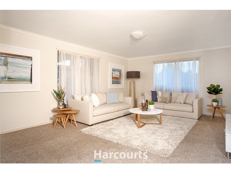 63 Eagle Drive, Pakenham VIC 3810