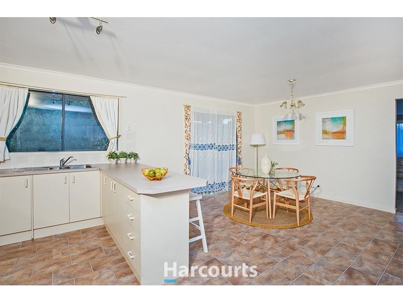 63 Eagle Drive, Pakenham VIC 3810