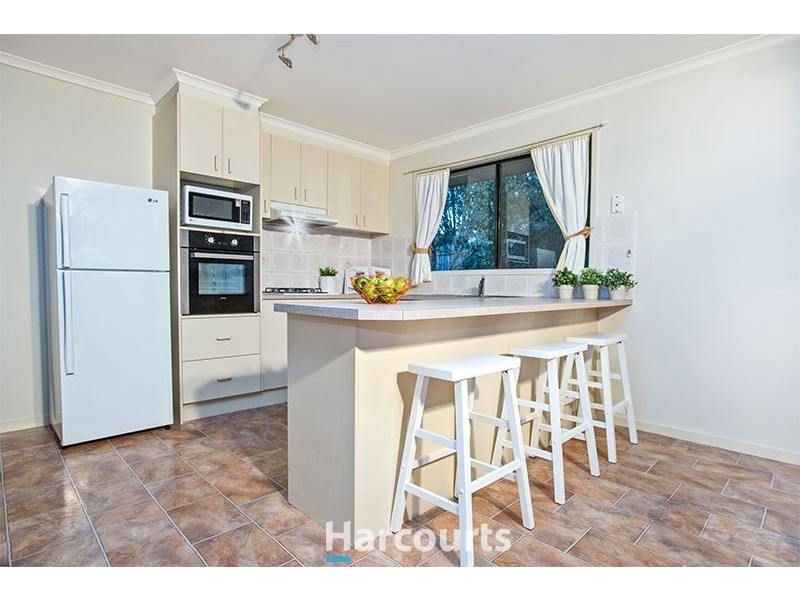 63 Eagle Drive, Pakenham VIC 3810