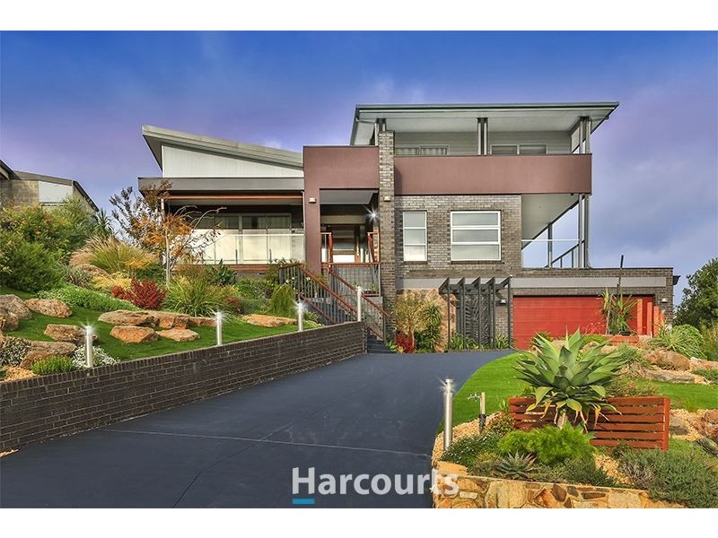 20 Highland Drive, Pakenham VIC 3810