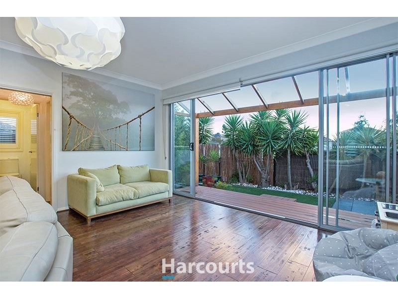 5 Westwood Grove, Pakenham VIC 3810