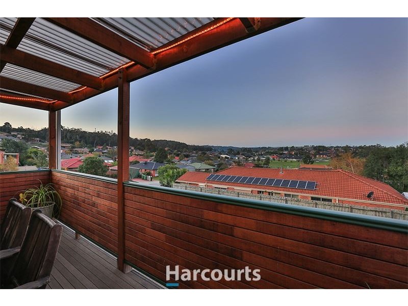 27 Union Avenue, Pakenham VIC 3810