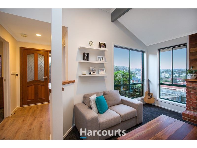 27 Union Avenue, Pakenham VIC 3810