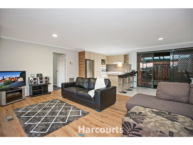 27 Union Avenue, Pakenham VIC 3810