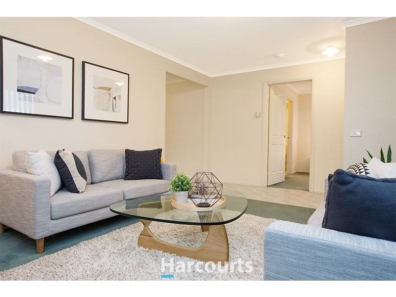 2 Grevillea Place, Pakenham VIC 3810