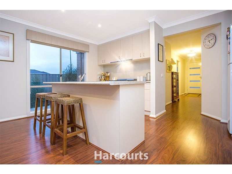 13 Hamish Avenue, Pakenham VIC 3810