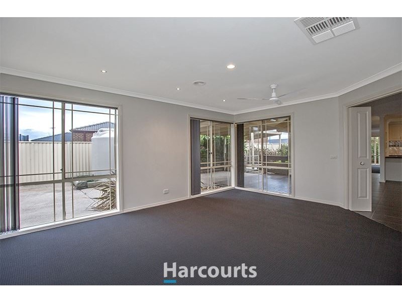 3 Teal Place, Pakenham VIC 3810