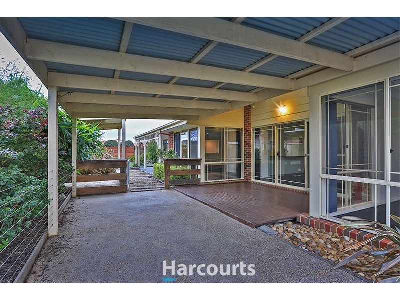 3 Teal Place, Pakenham VIC 3810