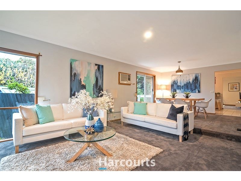 8 Salignus Court, Narre Warren VIC 3805