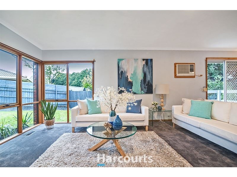 8 Salignus Court, Narre Warren VIC 3805