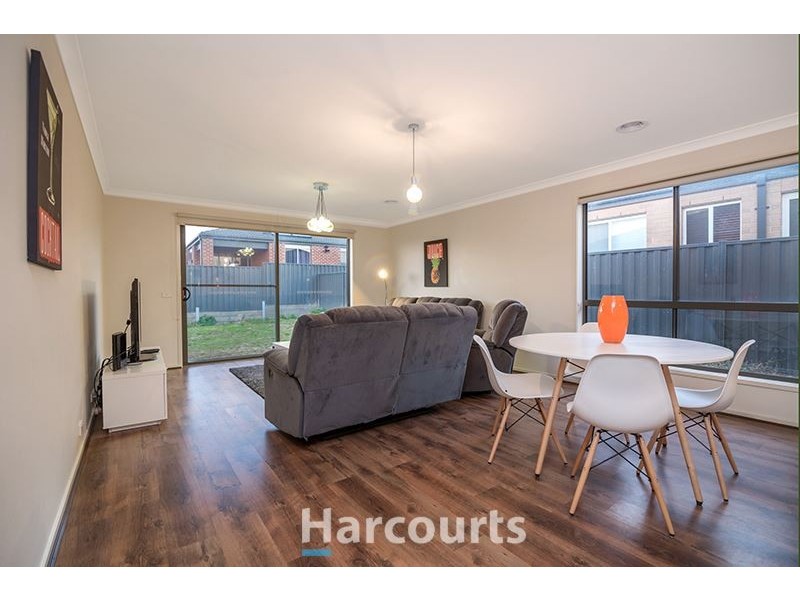 30 Constance Way, Pakenham VIC 3810