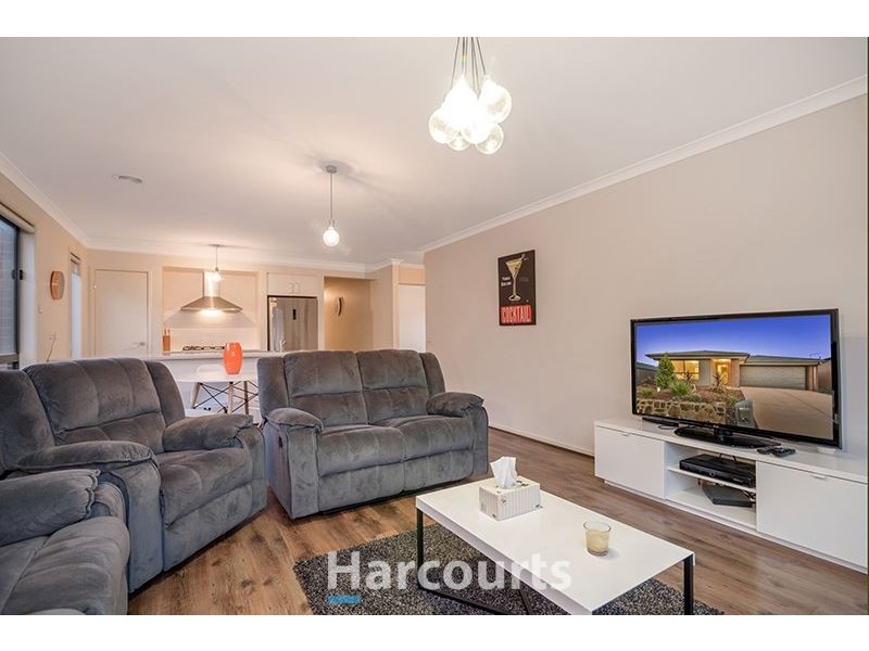 30 Constance Way, Pakenham VIC 3810