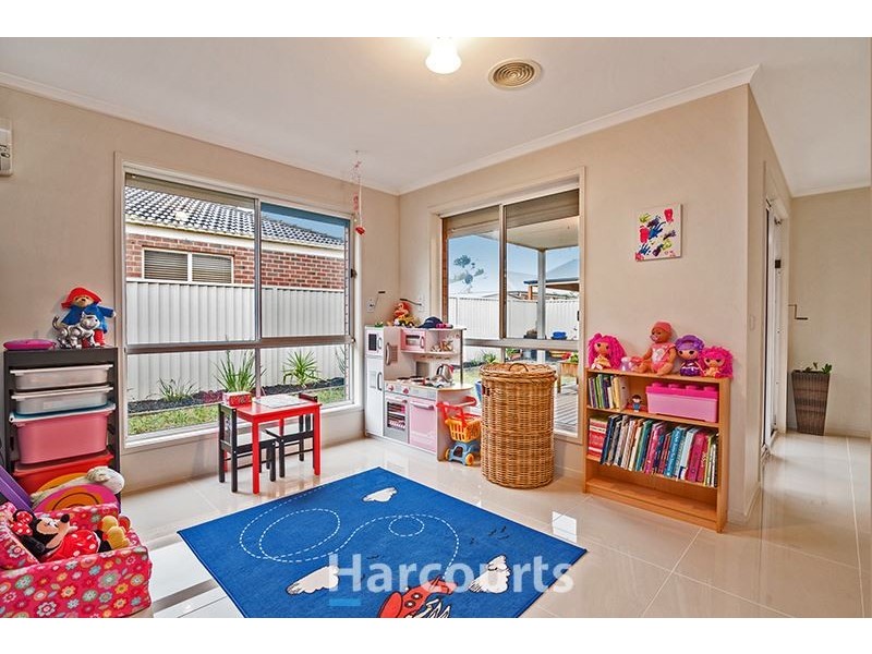 5 Barwon Drive, Pakenham VIC 3810