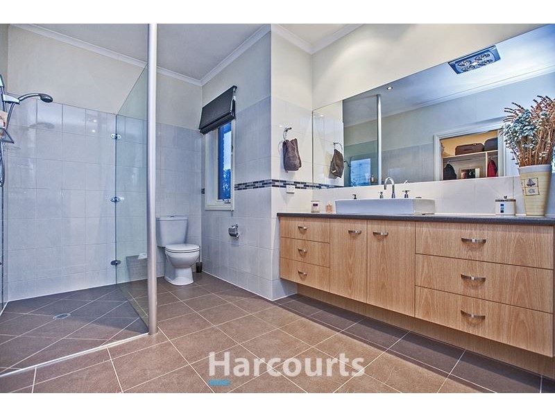 1 Lavender Avenue, Pakenham VIC 3810