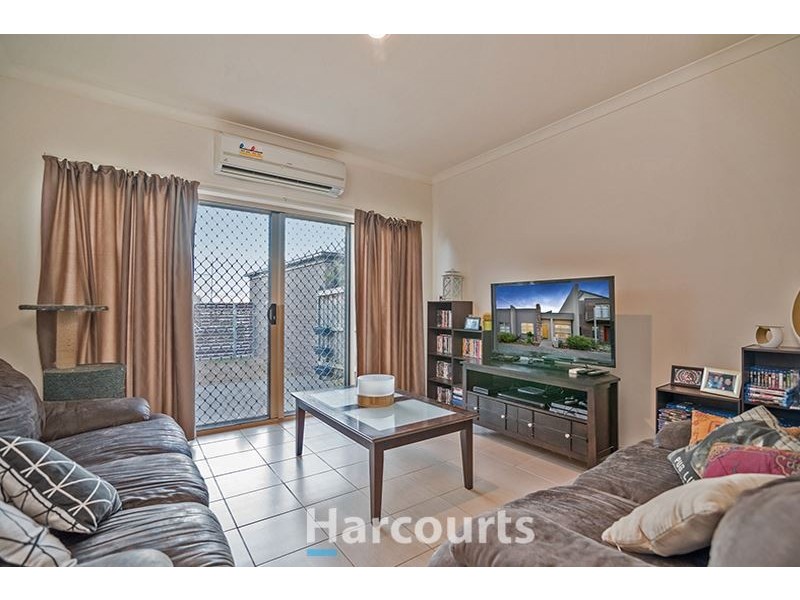 6 Haakman Way, Pakenham VIC 3810