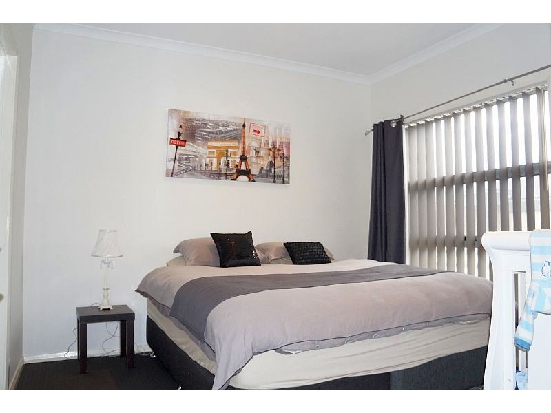 35 Cormorant Parade, Pakenham VIC 3810