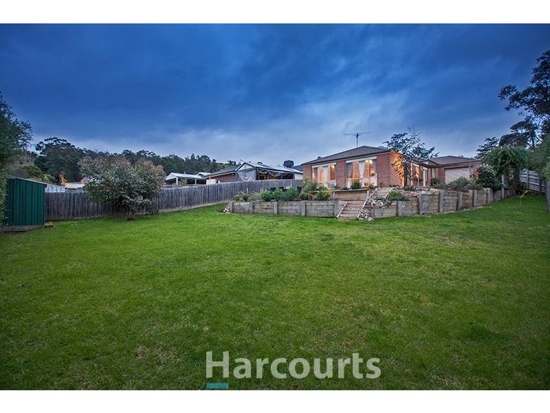 37 Meaby Drive, Pakenham VIC 3810