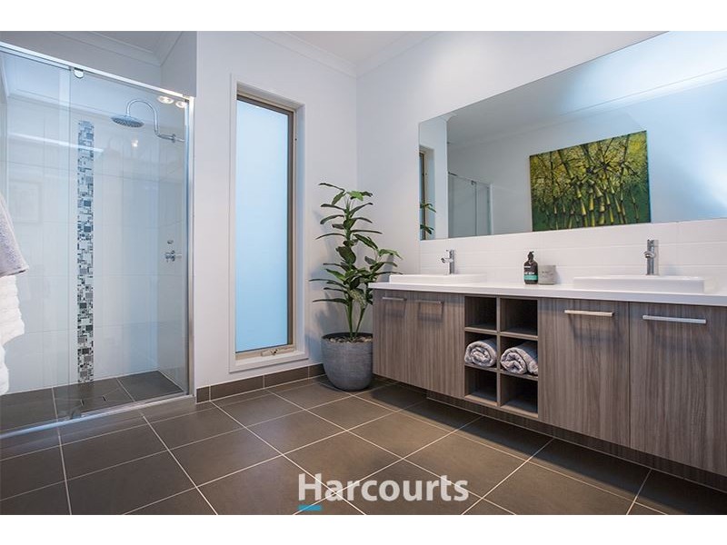 43 Murchison Link, Pakenham VIC 3810