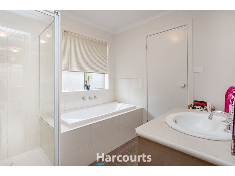 11 Tamar Street, Pakenham VIC 3810