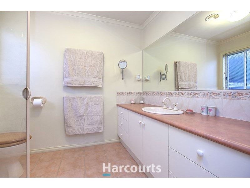 1 The Glen, Pakenham VIC 3810