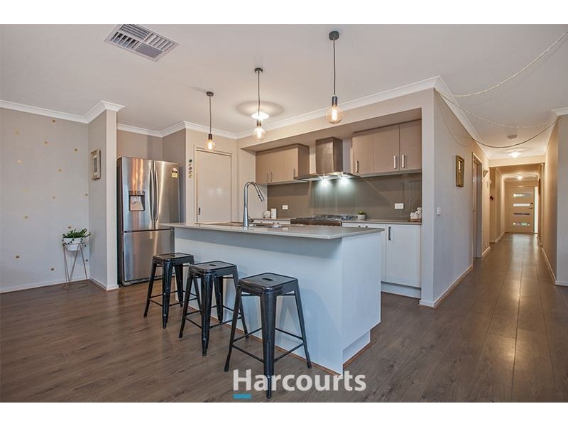 32 Constance Way, Pakenham VIC 3810