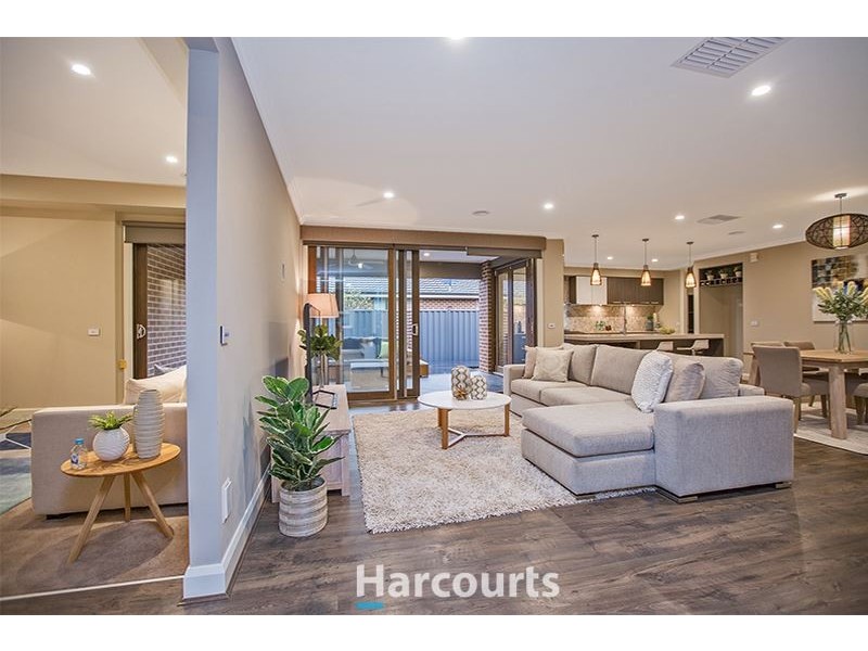 9 Tahoe Circuit, Pakenham VIC 3810