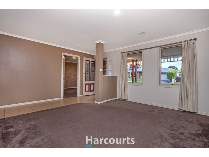 11 Justin Place, Pakenham VIC 3810