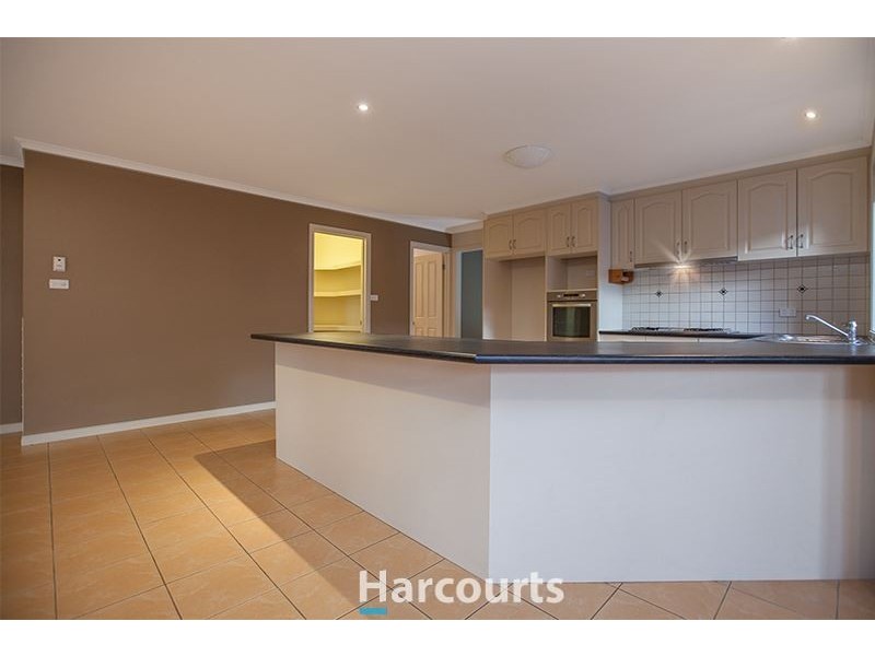 11 Justin Place, Pakenham VIC 3810